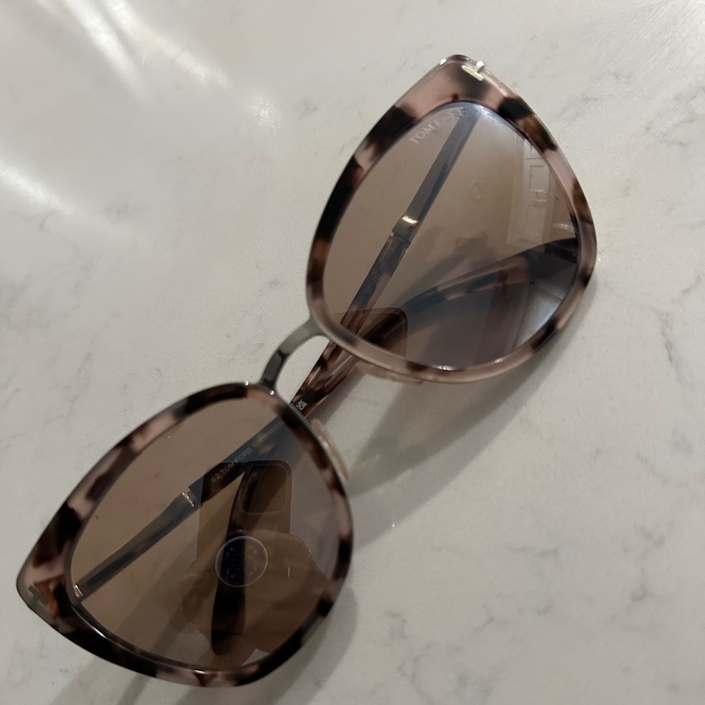 Authentic Tom Ford Tortoise Sunglasses